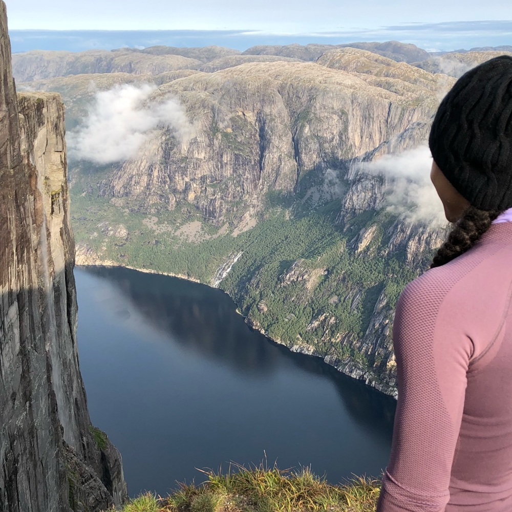 Meet your Posher, Nicole